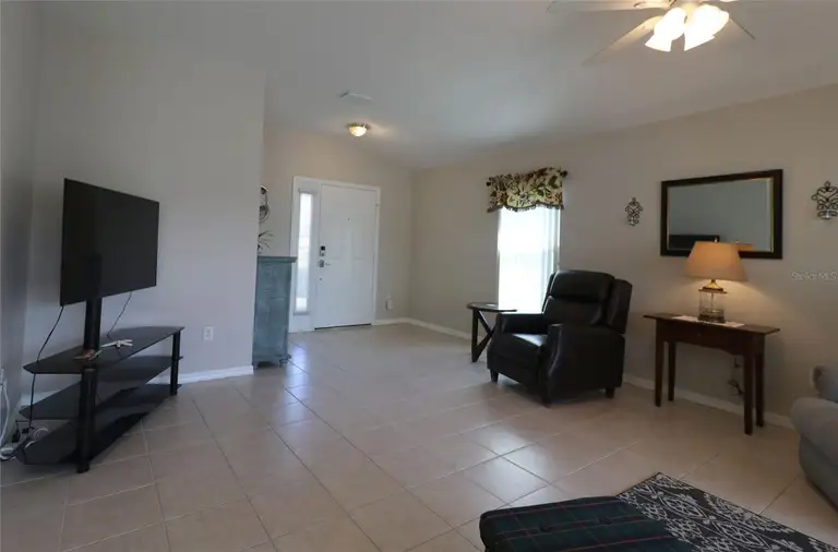 8660 SE 132ND LN — photo 4