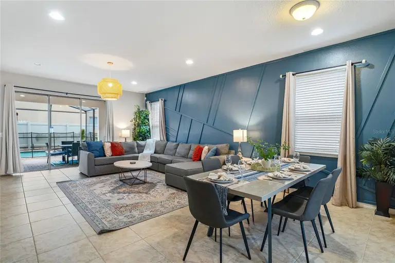 8920 RHODES ST — photo 5