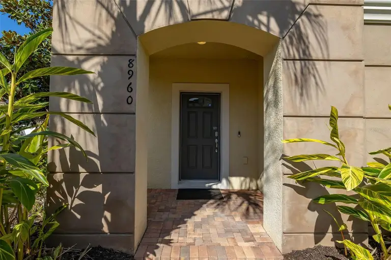 8960 ADRIATICO LN — photo 2
