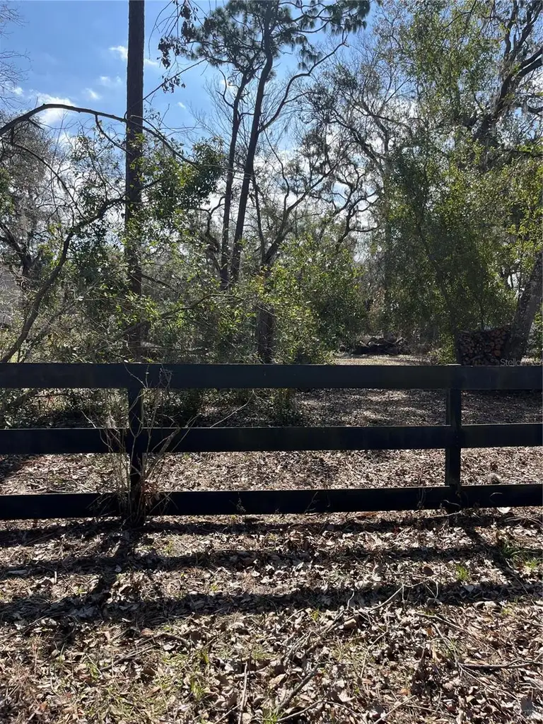 5104 WESTLAKE BLVD — photo 3