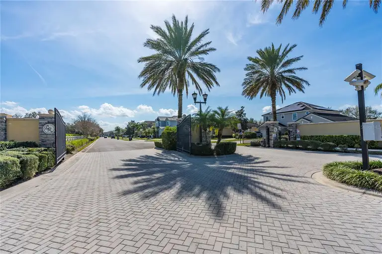 1910 LAKE ROBERTS LANDING DR — photo 5