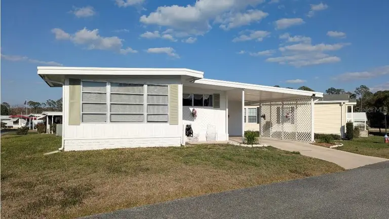 534 HAWTHORNE BLVD