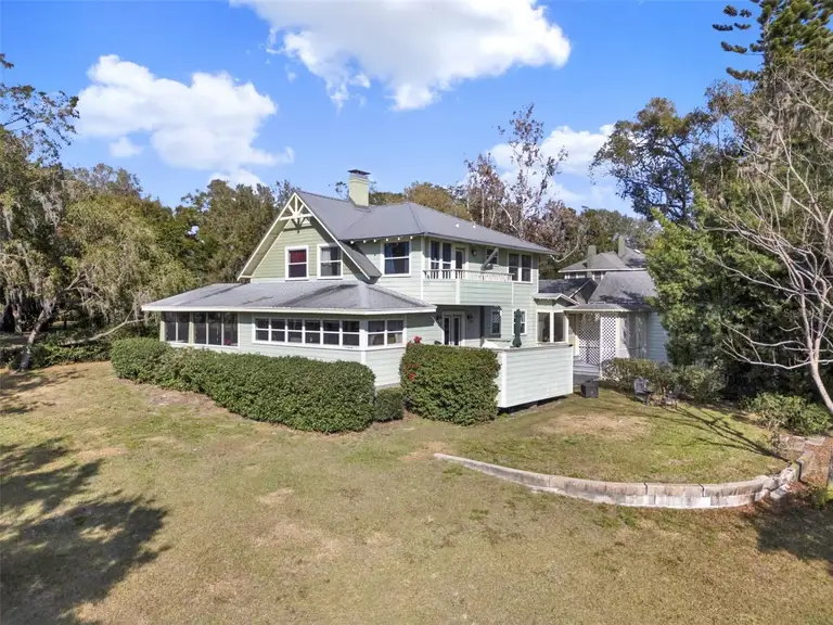 340 W 9TH AVE