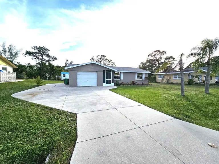 1585 DAVID PL — photo 2