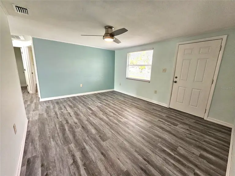 1585 DAVID PL — photo 4