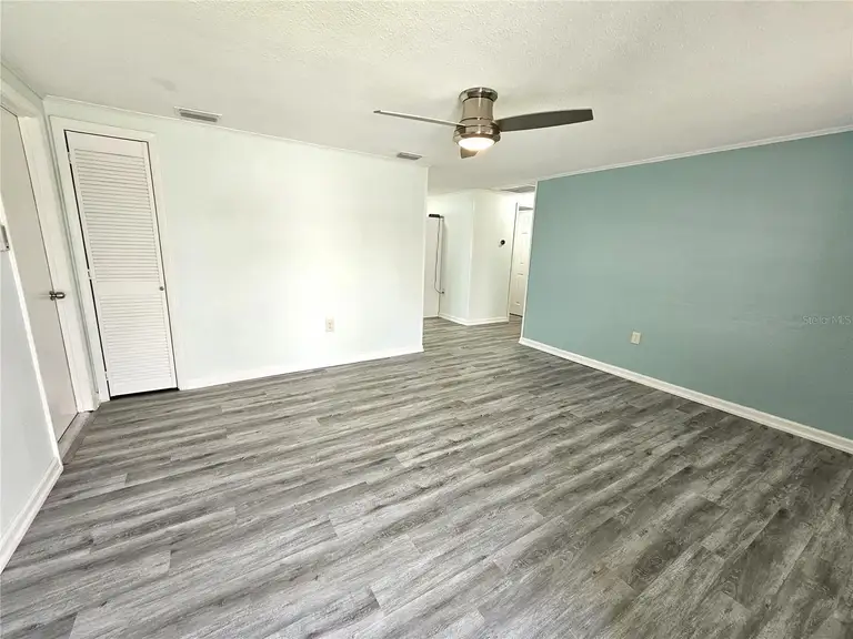 1585 DAVID PL — photo 5