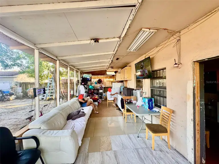 2380 NW 101ST ST — photo 5