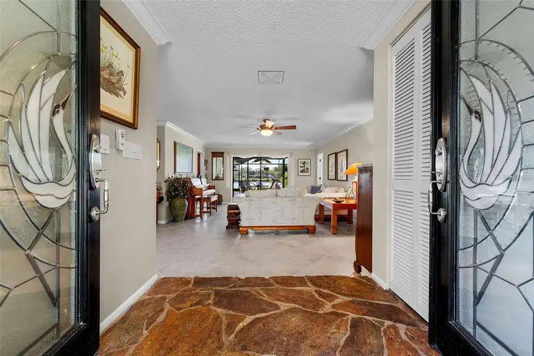 5036 WILLOW LEAF WAY — photo 2