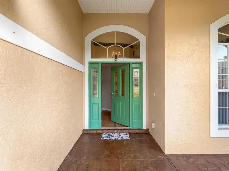 324 LAKE MARIAM BLVD — photo 2