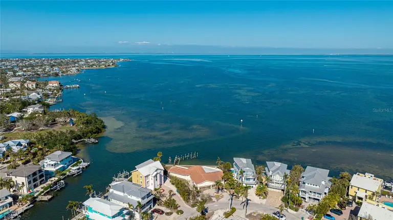 236 S HARBOR DR #LOT 35 — photo 4