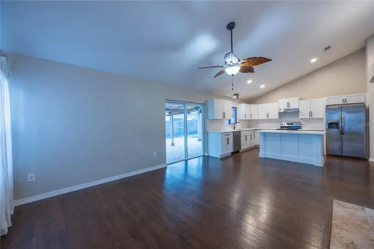 1006 ALBAMONTE CT — photo 4