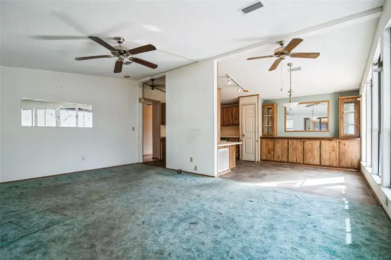 1765 W SCHWARTZ BLVD — photo 3