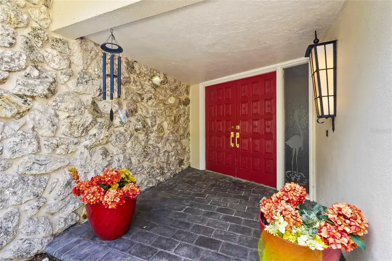 6640 PEACOCK RD — photo 3