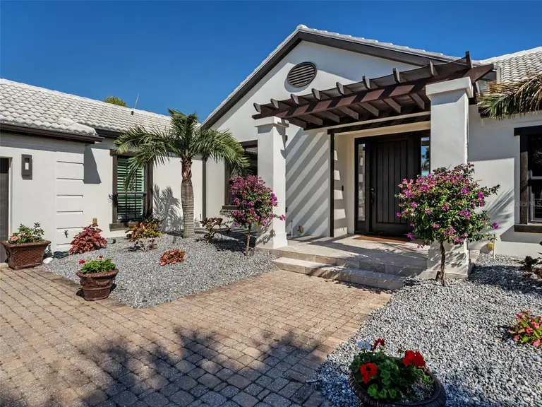 355 W ROYAL FLAMINGO DR — photo 2