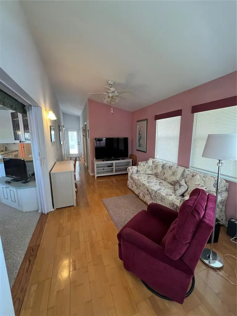 5203 SE 64TH AVE — photo 4