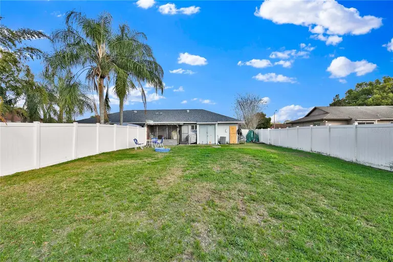 2802 CORAL REEF DR — photo 3
