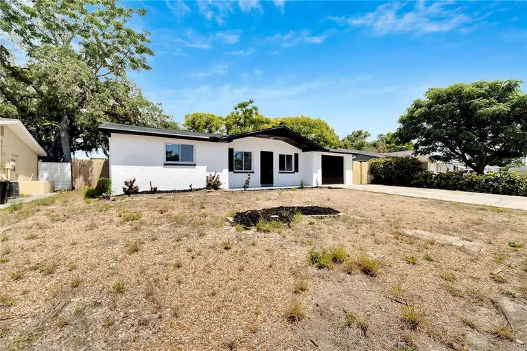 11524 NEWELL DR — photo 5