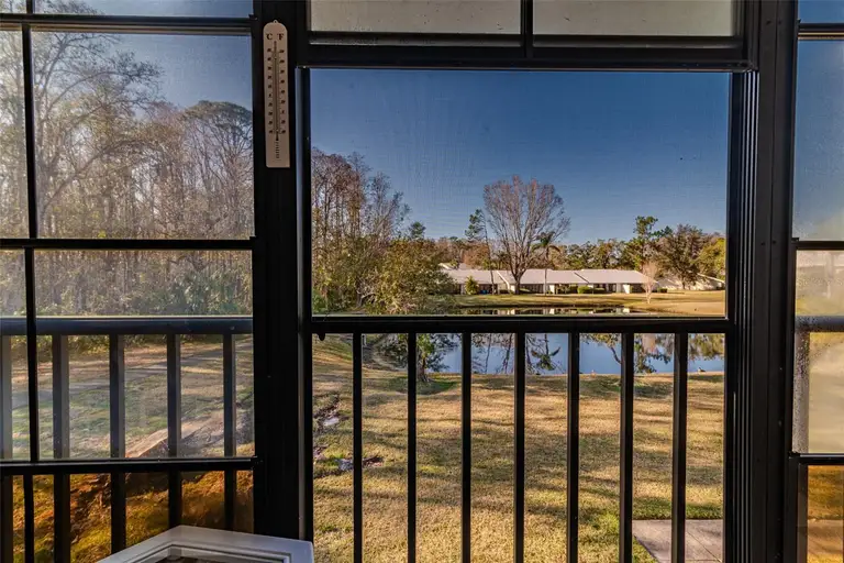 1424 PINE GLEN LN #B2 — photo 5