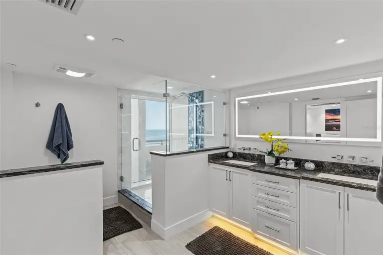 1660 GULF BLVD #2 — photo 3