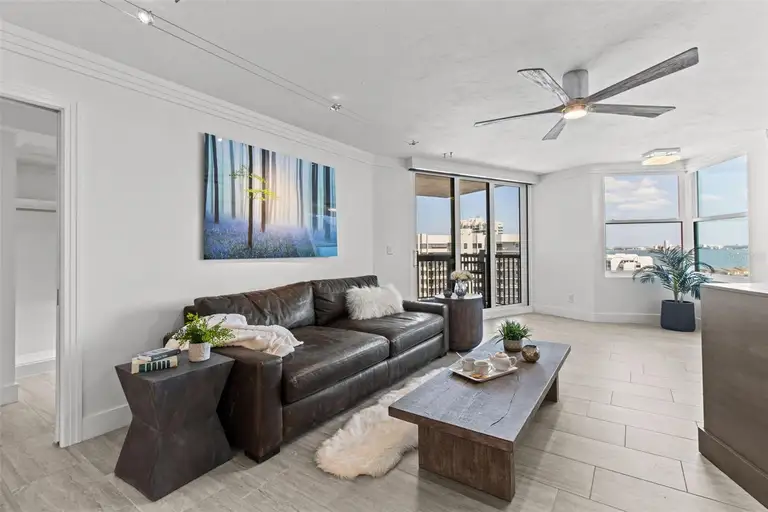 1660 GULF BLVD #2 — photo 4