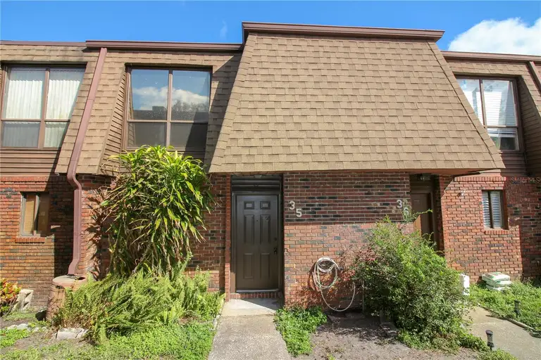 1836 N CRYSTAL LAKE DR #35