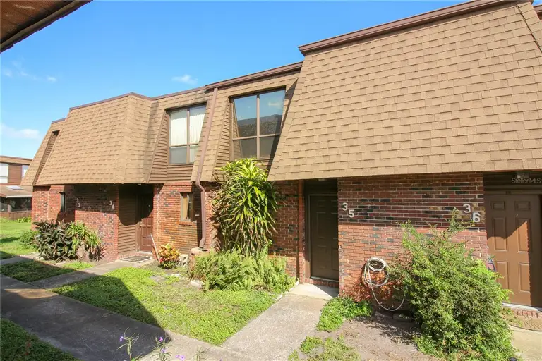 1836 N CRYSTAL LAKE DR #35 — photo 2