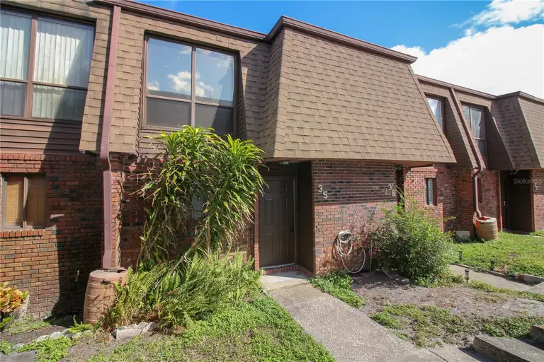 1836 N CRYSTAL LAKE DR #35 — photo 3