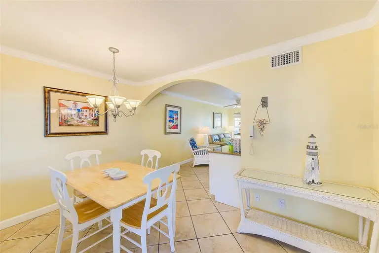 19417 GULF BLVD #D-206 — photo 4