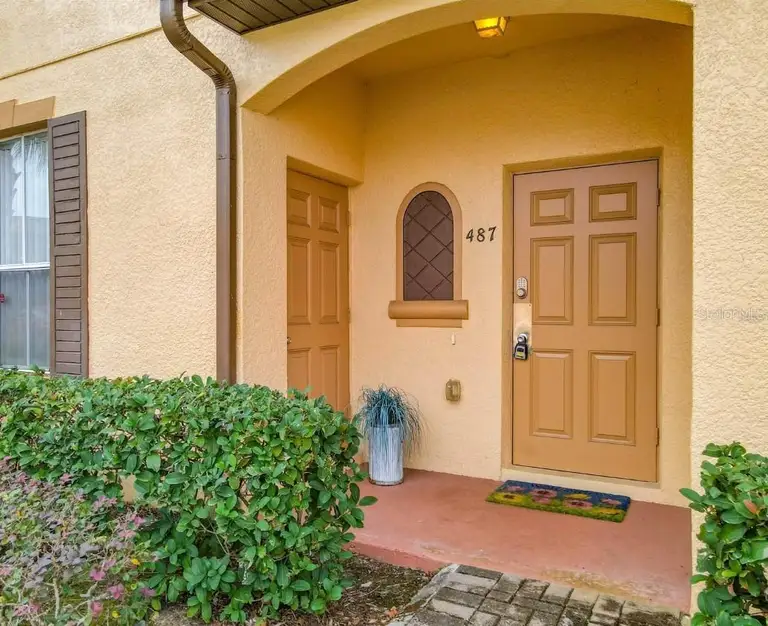 487 LA MIRAGE ST