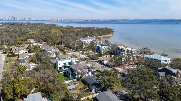 6223 BAYSHORE BLVD — photo 3