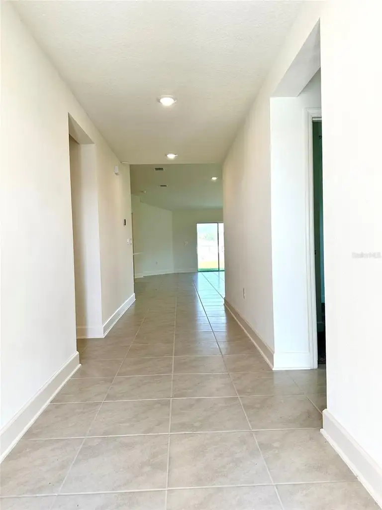 2621 HANCOCK CROSSING DR — photo 2
