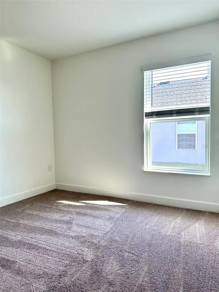 2621 HANCOCK CROSSING DR — photo 3