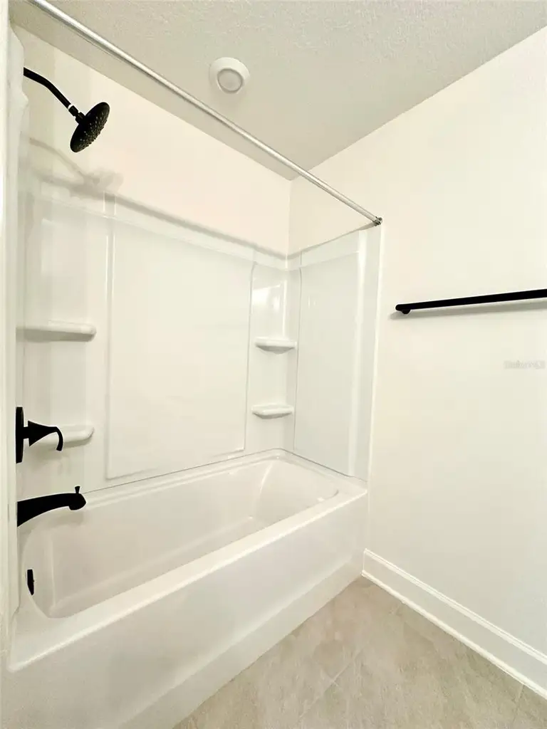 2621 HANCOCK CROSSING DR — photo 5