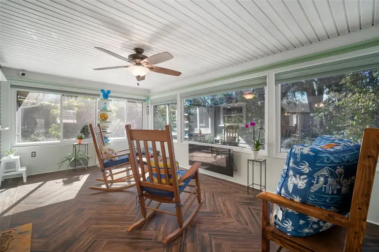 1904 PEPPERWOOD PL — photo 4