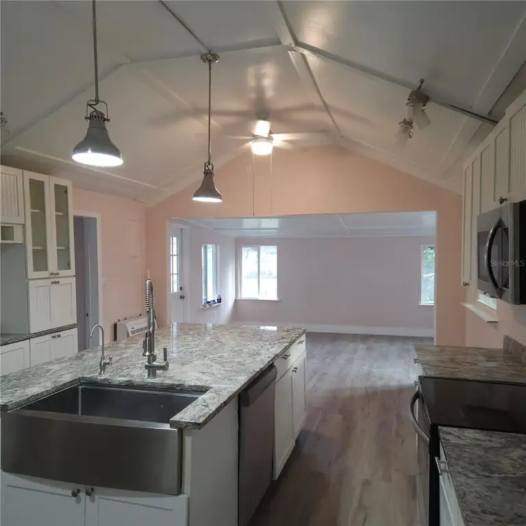 6505 OELSNER ST — photo 3