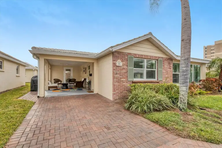 6140 MIDNIGHT PASS RD #B6 — photo 2