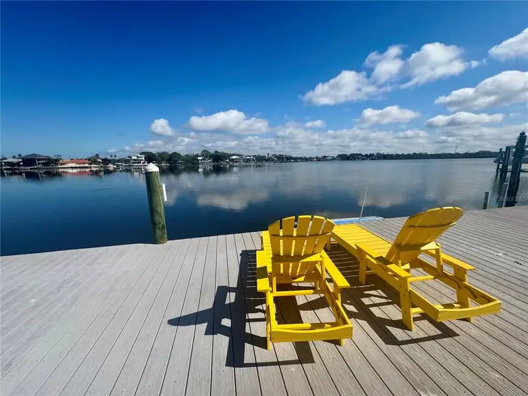 4941 WATERSIDE DR — photo 3