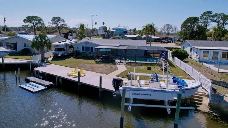 4941 WATERSIDE DR — photo 4