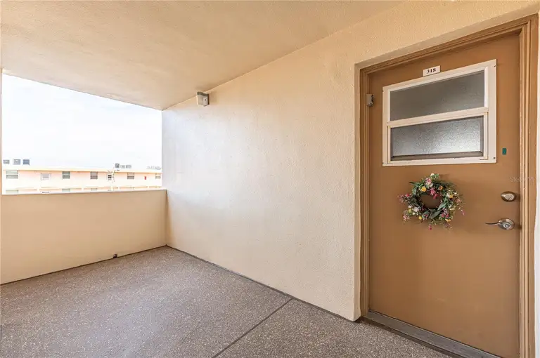 7465 BAY ISLAND DR S #318 — photo 4