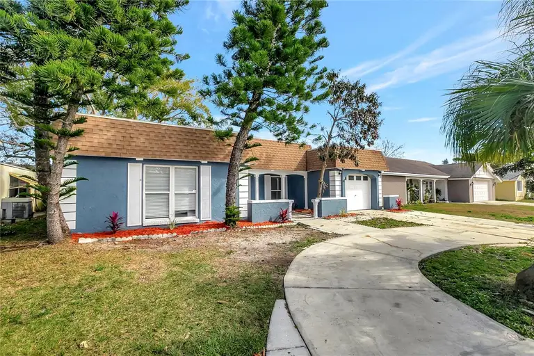 3544 LANDALE DR — photo 2