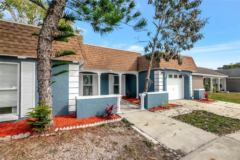 3544 LANDALE DR — photo 3
