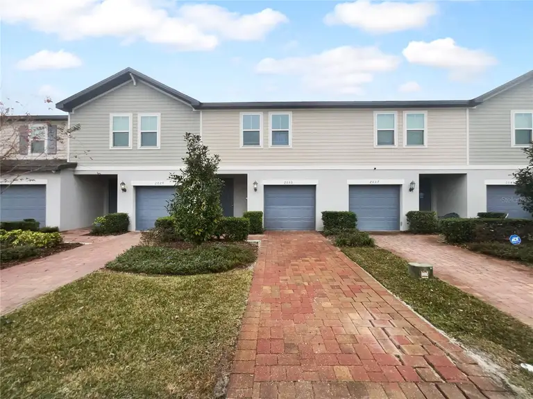 2033 MILKWEED ST