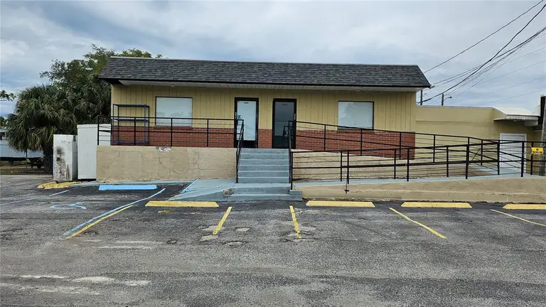 8309 JOLIET ST — photo 4