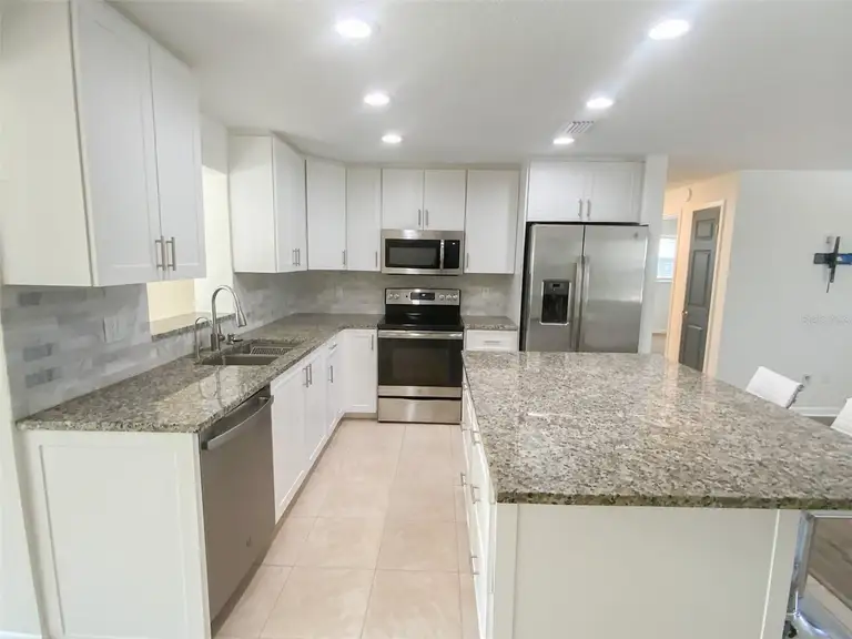 2020 PRINCETON AVE — photo 5