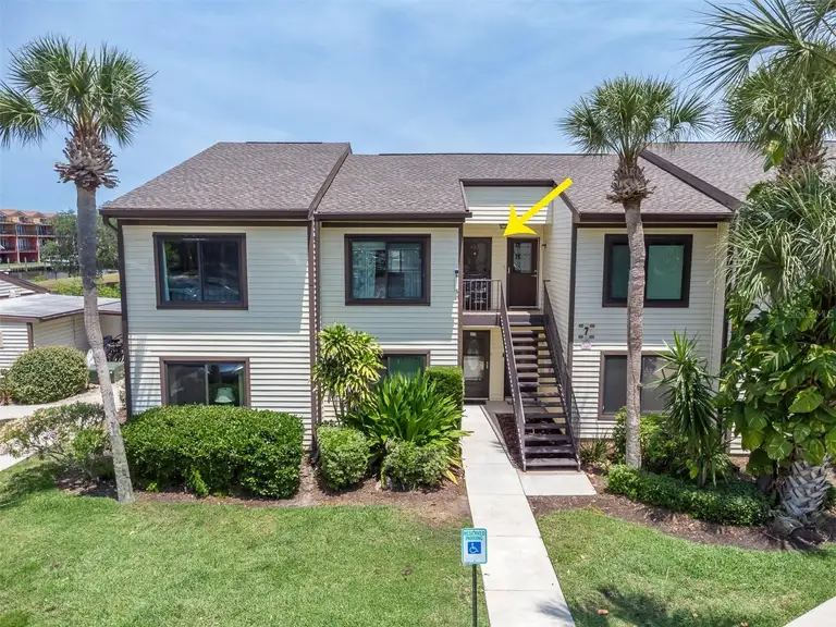 432 MOORINGS COVE DR. #432