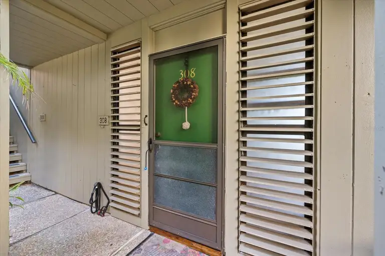 308 PINE RUN DR — photo 3