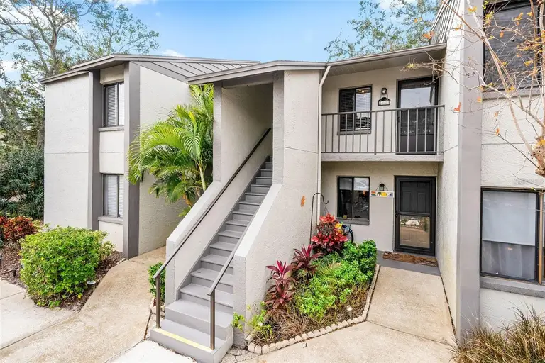 2377 LAKE HEATHER HEIGHTS CT #2377