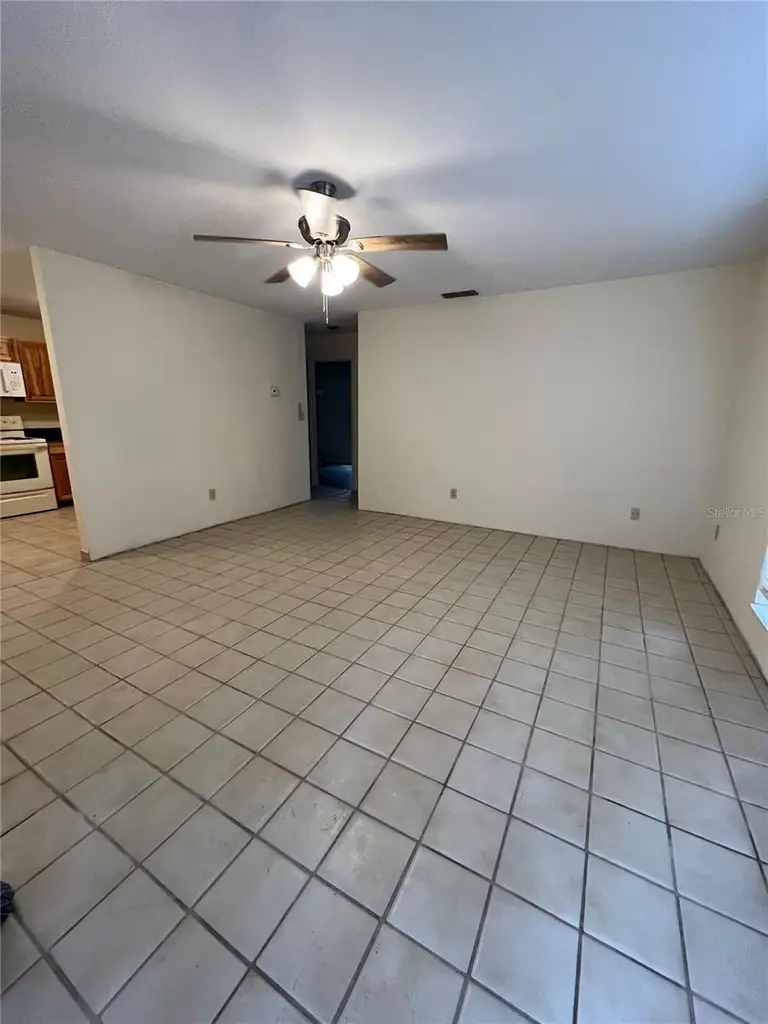 3230 SW 25TH WAY #2 — photo 2