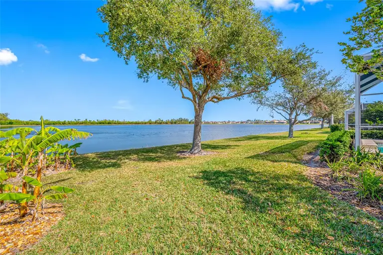 833 SEMINOLE SKY DR — photo 2