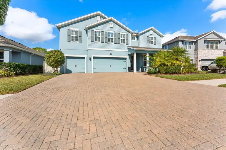 18329 ROSEATE DR — photo 2